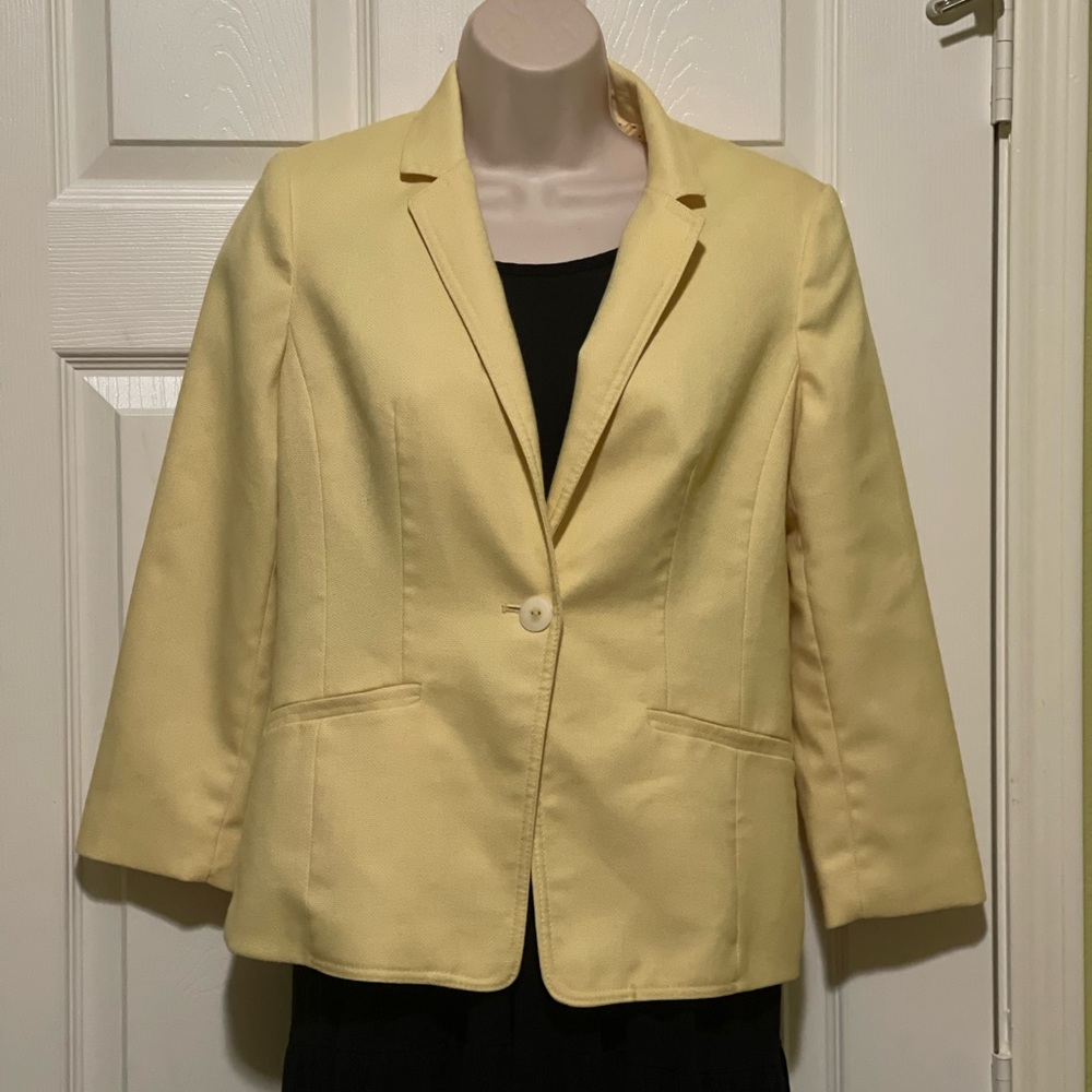The Limited One Button Blazer